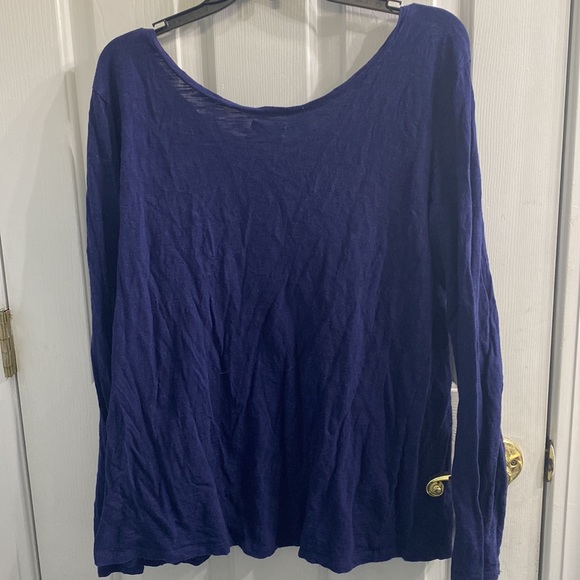 Large-Gap - Picture 2 of 3